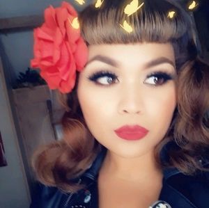 Meet your Posher, Tamara